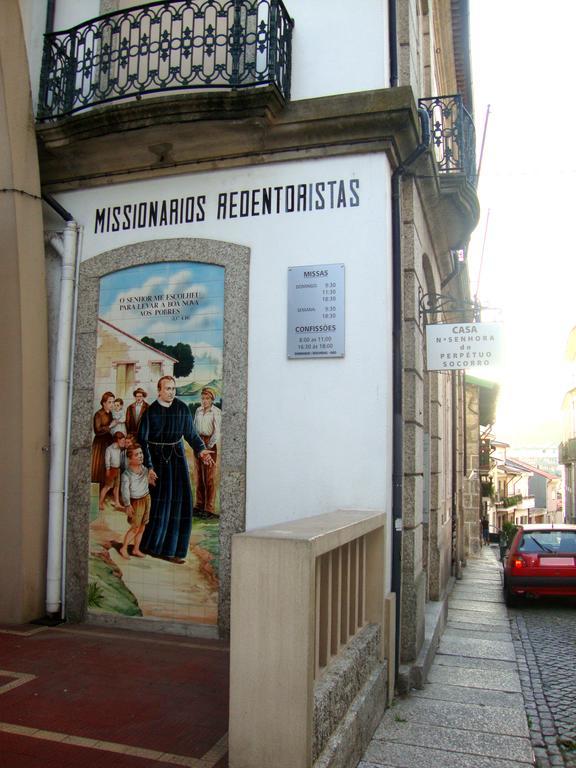 Hotel Casa De Retiros N. S. Perpetuo Socorro Guimarães Exteriér fotografie